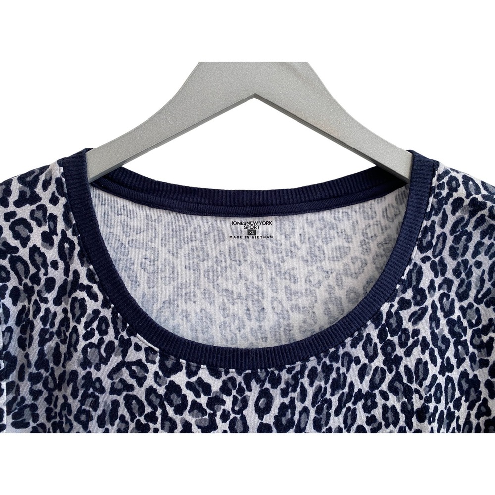 Jones New York Navy Cheetah Print Top XL‎ Long Sleeve Knit - Picture 2 of 4